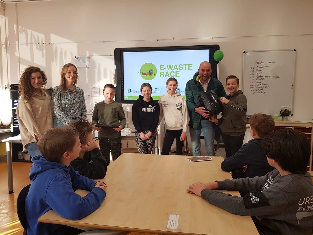 Sint Andreasschool in Hattem eindigt als derde in E-waste Race